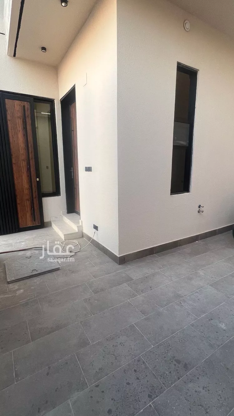 فيلا للبيع في شارع أبي الشيخ الأصبهاني, حي المهدية, مدينة الرياض, منطقة الرياض صورة 5