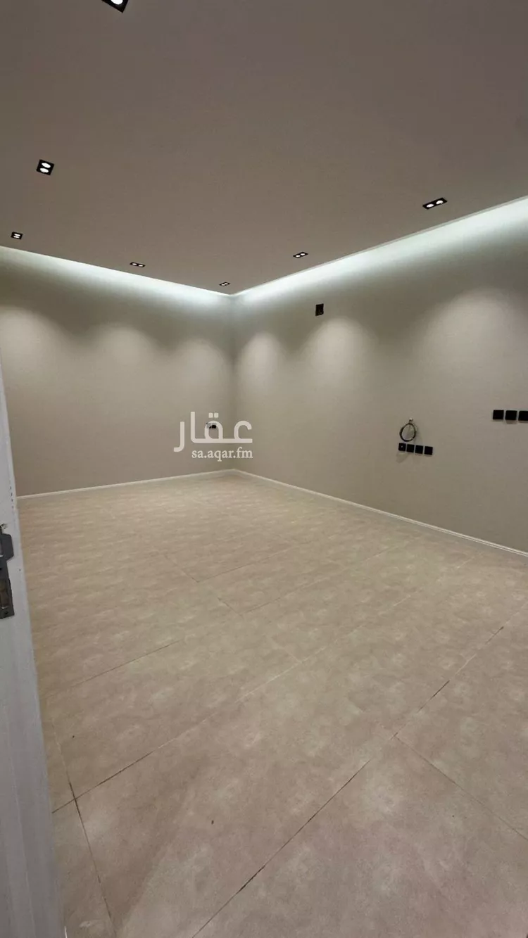 شقة للبيع في شارع إبراهيم بن عبدالله آل حسين, حي ظهرة لبن, مدينة الرياض, منطقة الرياض صورة 4