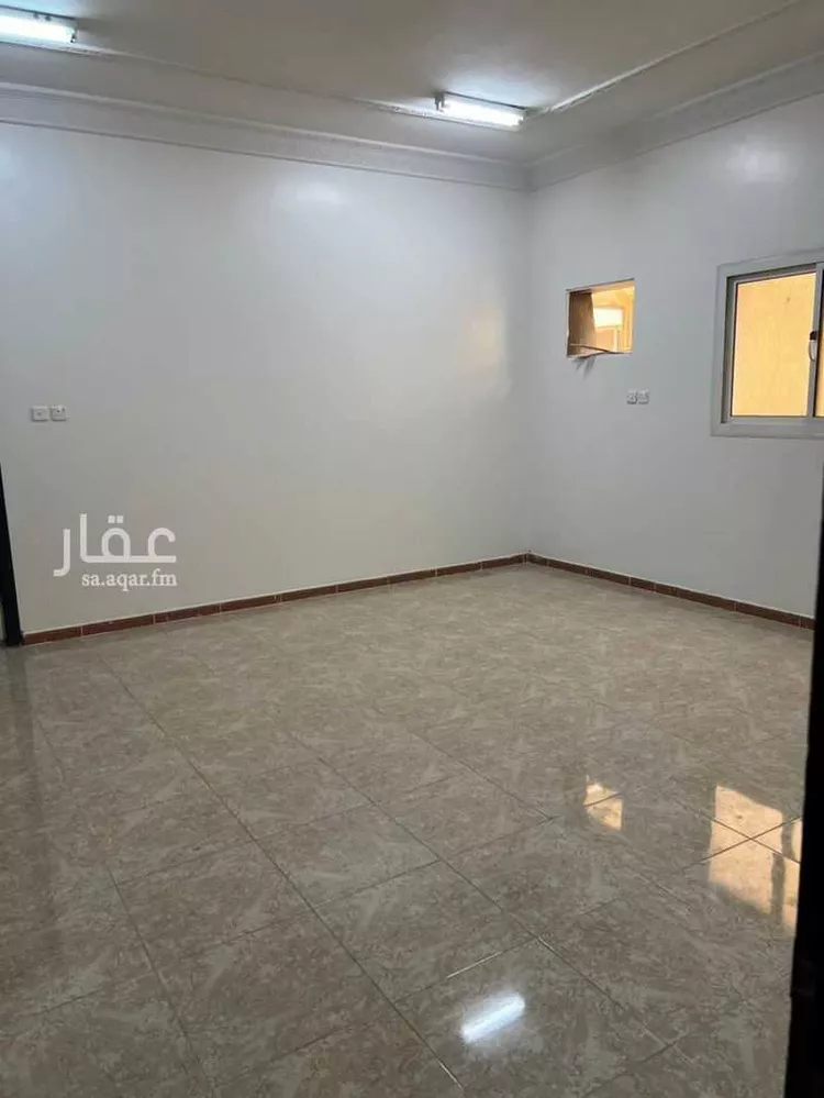 شقة للإيجار في شارع عبدالله بن مسعود ، حي المروج الاول ، تبوك ، منطقة تبوك صورة 2