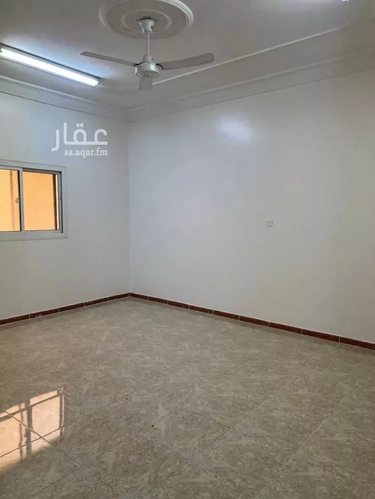 شقة للإيجار في شارع عبدالله بن مسعود ، حي المروج الاول ، تبوك ، منطقة تبوك