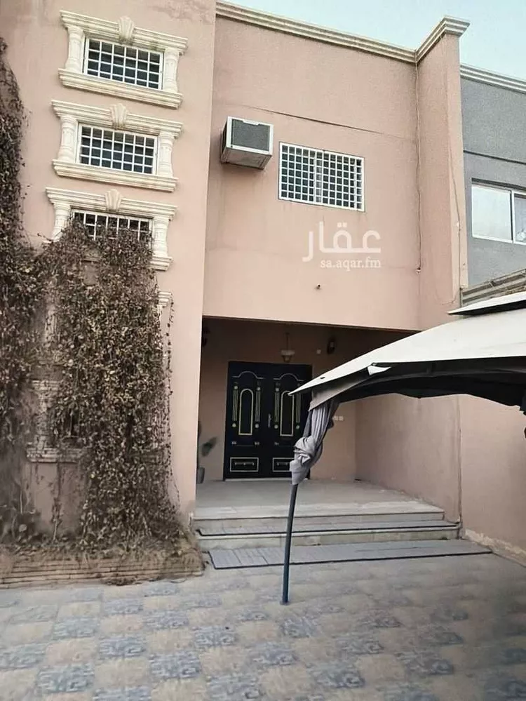 فيلا للإيجار في شارع ابن رزين, حي العليا, مدينة الرياض, منطقة الرياض صورة 4