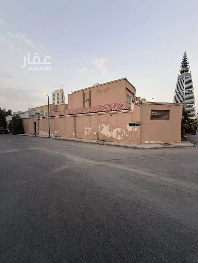 فيلا للإيجار في شارع ابن رزين, حي العليا, مدينة الرياض, منطقة الرياض صورة 2