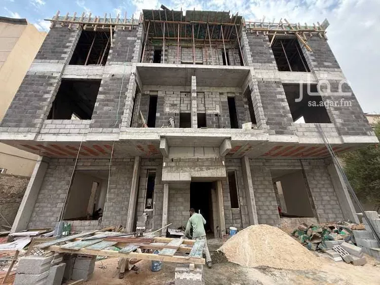 عمارة للبيع في شارع ثابت بن عدي, حي الضباط, مدينة الرياض, منطقة الرياض صورة 2