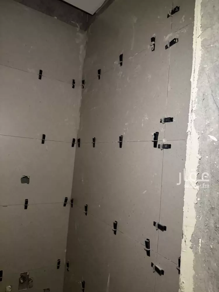 عمارة للبيع في شارع ثابت بن عدي, حي الضباط, مدينة الرياض, منطقة الرياض 11