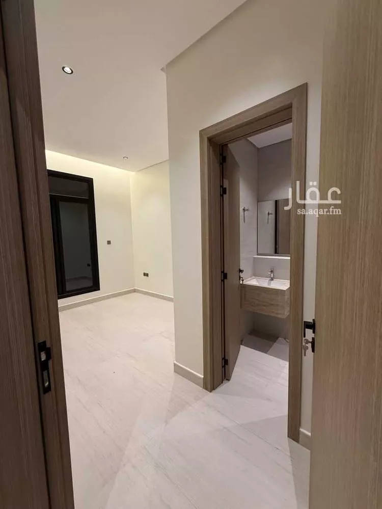 دور للبيع في شارع عمرو بن شبة, حي الأندلس, مدينة الرياض, منطقة الرياض 12