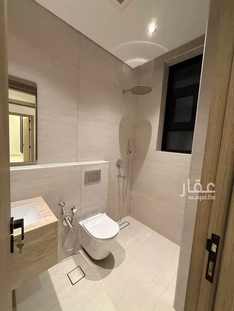دور للبيع في شارع عمرو بن شبة, حي الأندلس, مدينة الرياض, منطقة الرياض 10