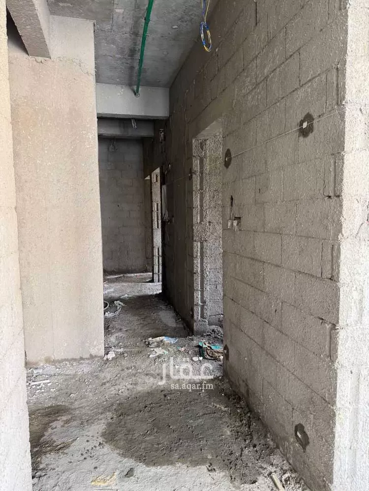 عمارة للبيع في شارع ثابت بن عدي, حي الضباط, مدينة الرياض, منطقة الرياض 9