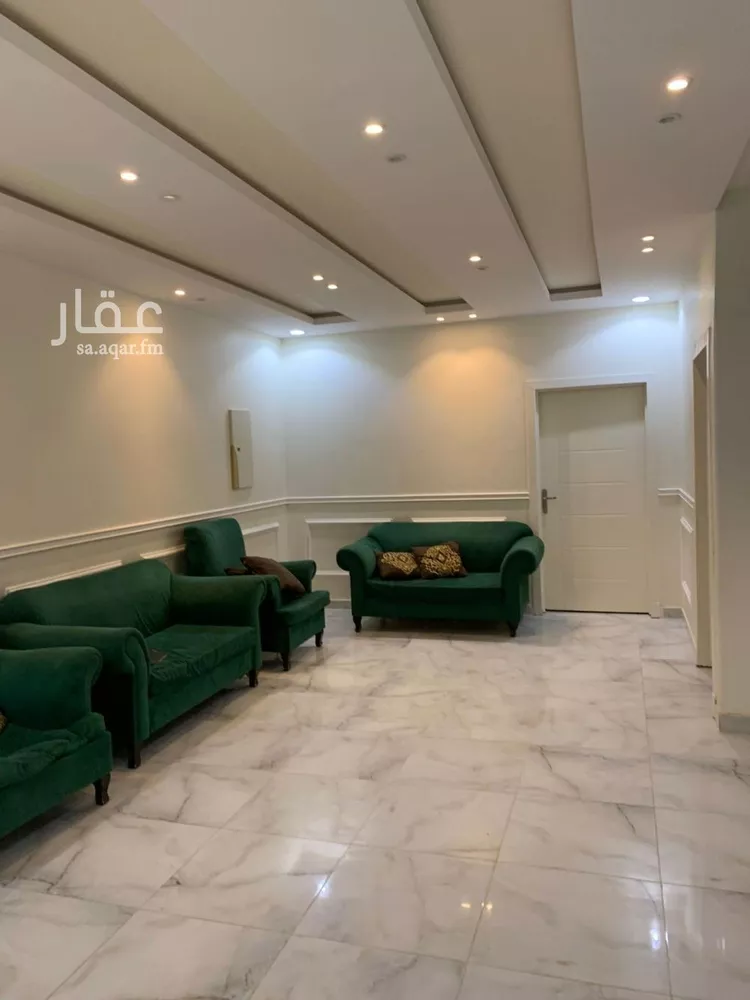 فيلا للإيجار في شارع عبدالله بن نجم السعدي, حي المهدية, مدينة الرياض, منطقة الرياض صورة 2