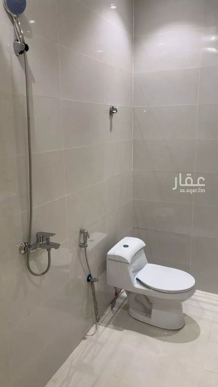 فيلا للإيجار في شارع عبدالله بن نجم السعدي, حي المهدية, مدينة الرياض, منطقة الرياض صورة 2