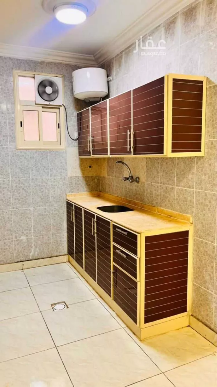 شقة للإيجار في شارع الشهاوين, حي الصفاء, مدينة أبها, منطقة عسير صورة 2
