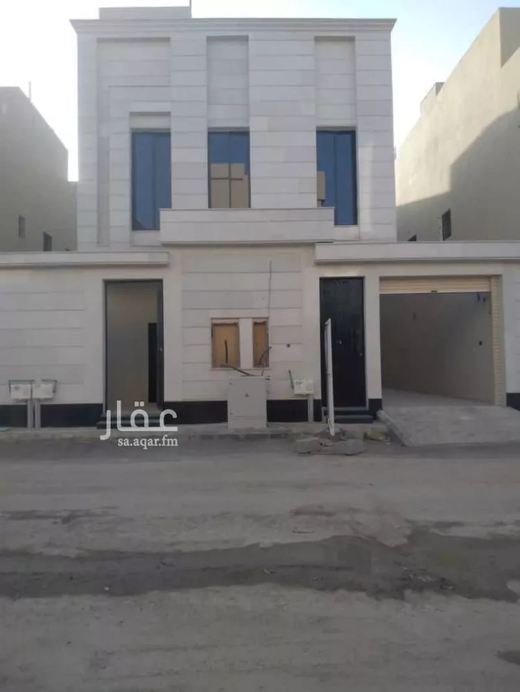 دور للبيع في حي الندوة, مدينة الرياض, منطقة الرياض
