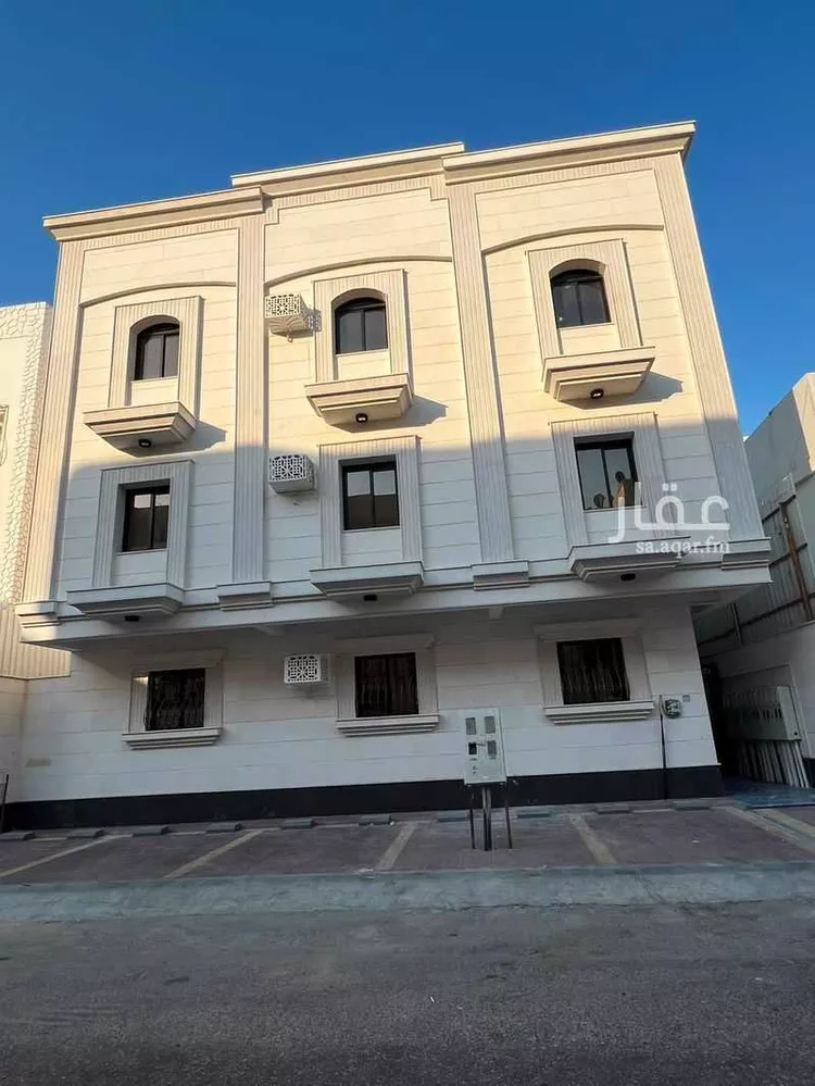 Building for Sale in Al Khobar Al Aqrabiyah