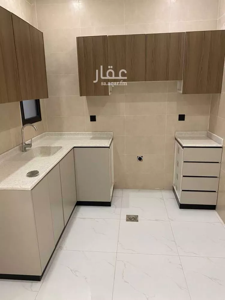 عمارة للإيجار في شارع صفوى, حي الخبر الجنوبية, مدينة الخبر, المنطقة الشرقية صورة 4