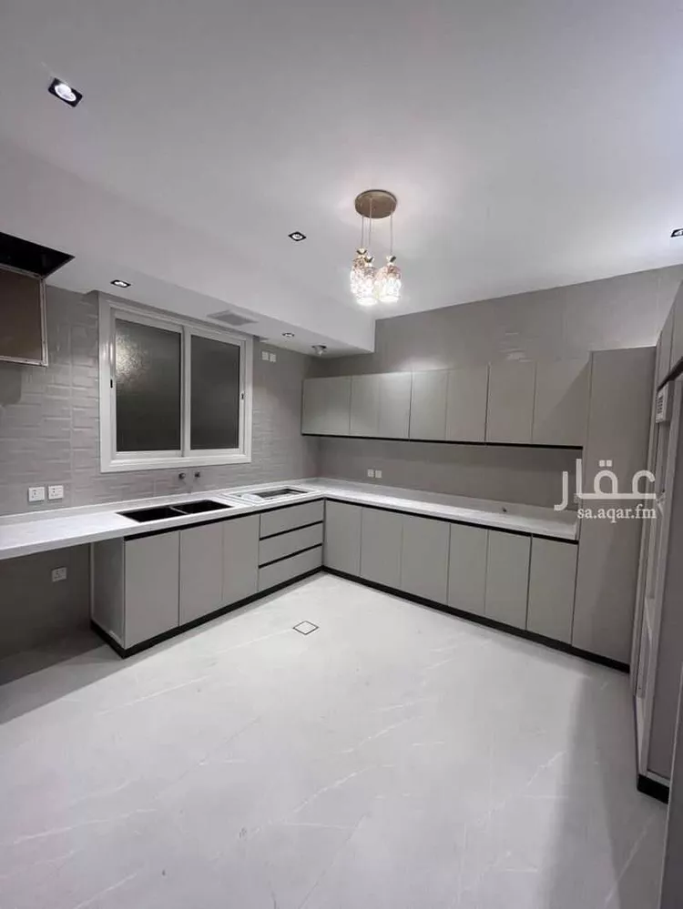 شقة للإيجار في شارع ابي منصور الصلاحي ، حي شمال التضامن ، خميس مشيط ، خميس مشيط