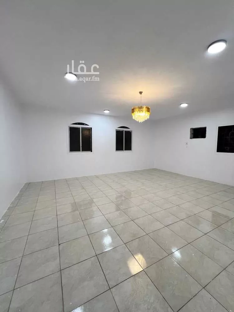 دور للإيجار في شارع الامام مسلم ، حي الدفاع ، المدينة المنورة ، منطقة المدينة المنورة