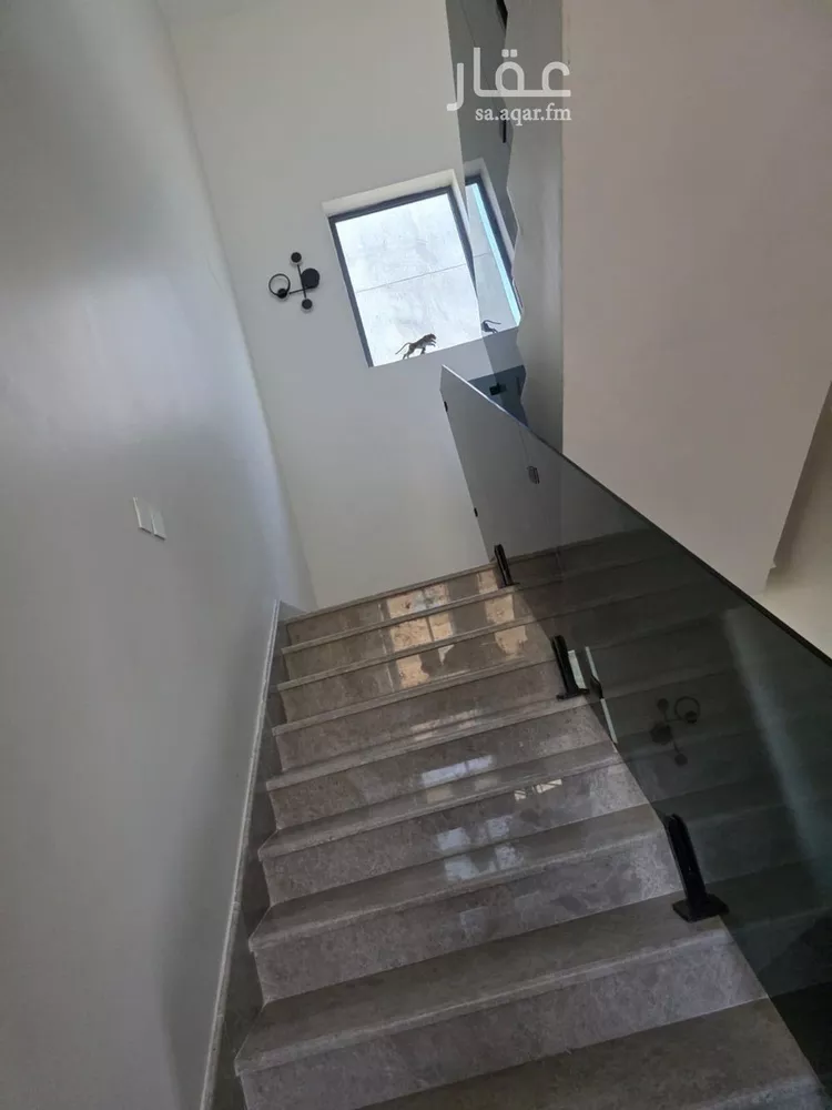 فيلا للبيع في شارع ابراهيم الخياري, حي الشاطئ, مدينة جدة, منطقة مكة المكرمة صورة 2