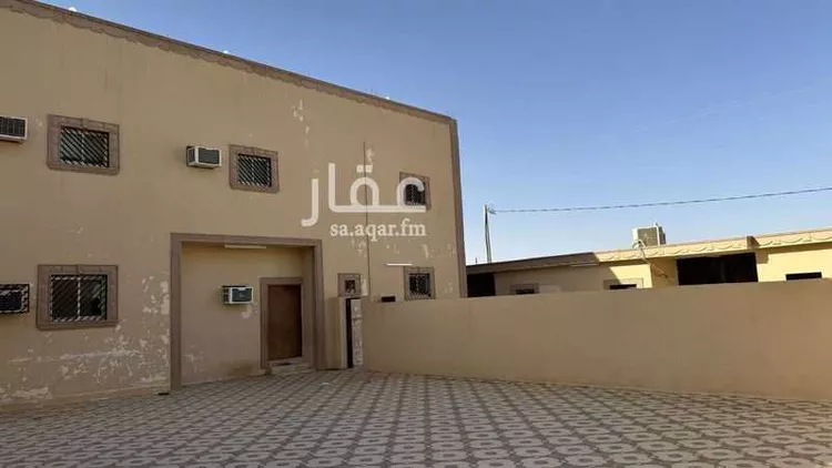 فيلا للبيع في شارع (مخطط1/242) 4 ، رغبة ، ثادق صورة 5