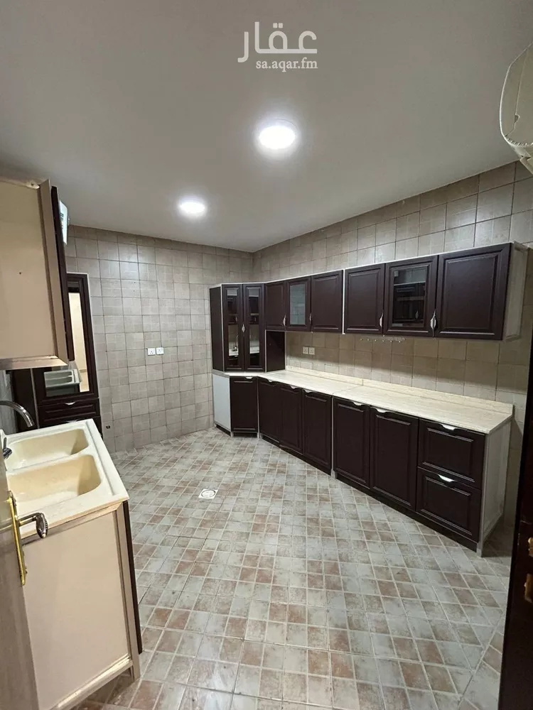 شقة للإيجار في شارع الفرش, حي الياسمين, مدينة الرياض, منطقة الرياض صورة 5