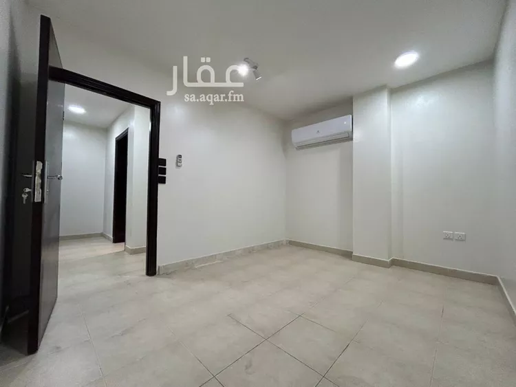 شقة للإيجار في شارع الفرش, حي الياسمين, مدينة الرياض, منطقة الرياض صورة 5