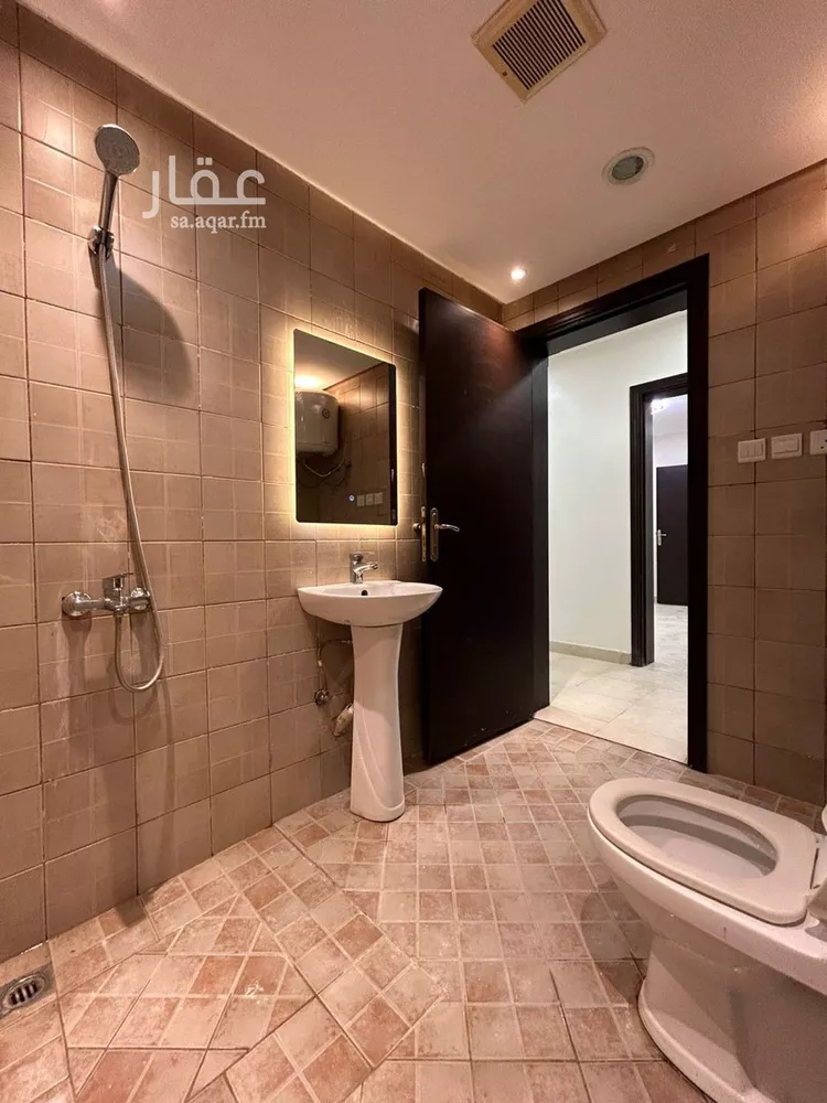 شقة للإيجار في شارع الفرش, حي الياسمين, مدينة الرياض, منطقة الرياض صورة 4
