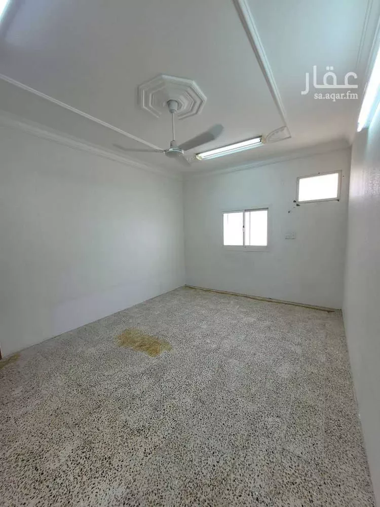 شقة للإيجار في شارع 4050563, حي الصقور, مدينة خميس مشيط, منطقة عسير صورة 5