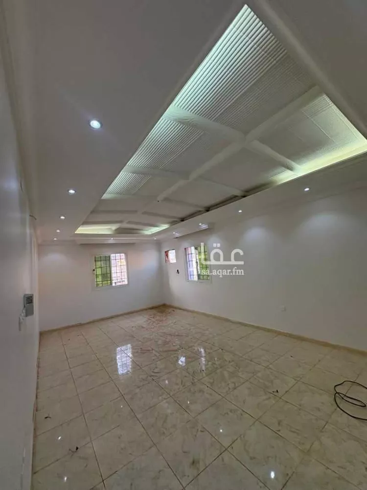 عمارة للبيع في شارع جبل اجا, حي غران, مدينة خليص, منطقة مكة المكرمة صورة 3