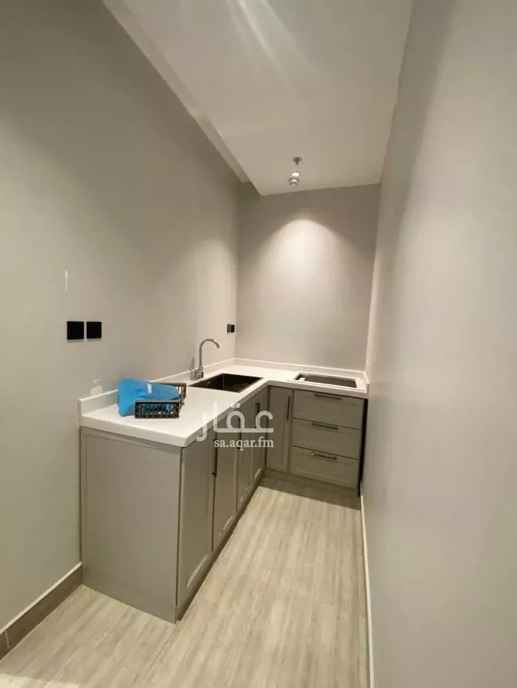 شقة للإيجار في شارع السفانية ، حي المعيزلة ، الرياض ، منطقة الرياض صورة 2
