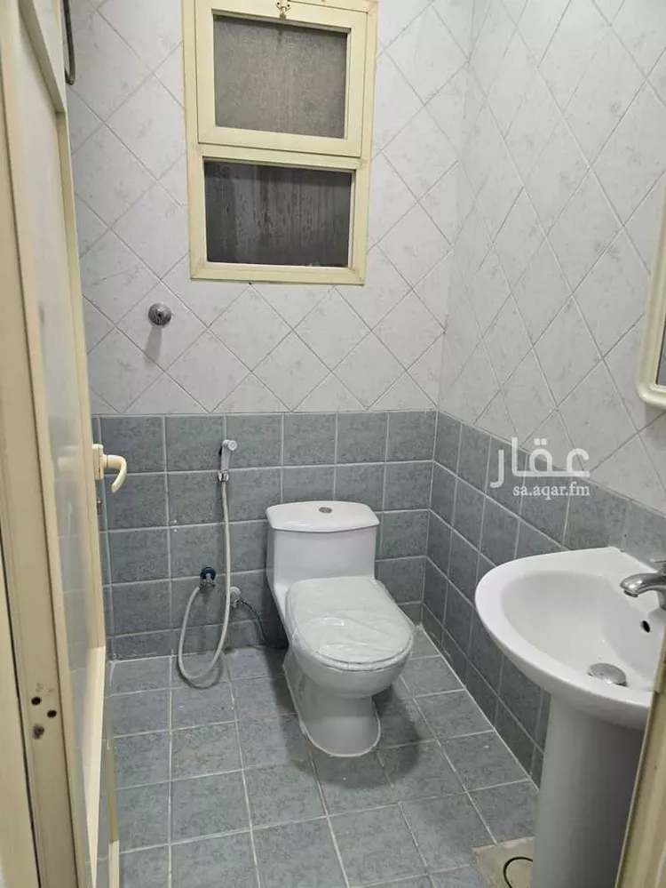 شقة للإيجار في شارع بن جبير ، حي الجامعة ، الظهران ، الدمام صورة 3
