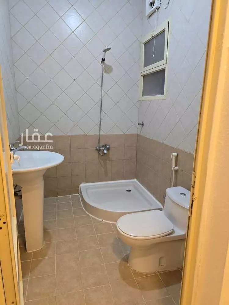 Apartment for Rent in Dhahran Al Jame'ah 9