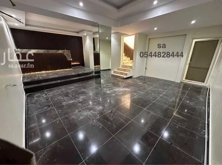 فيلا للإيجار في شارع كعب بن زيد الأنصاري, حي الرائد, مدينة الرياض, منطقة الرياض 14