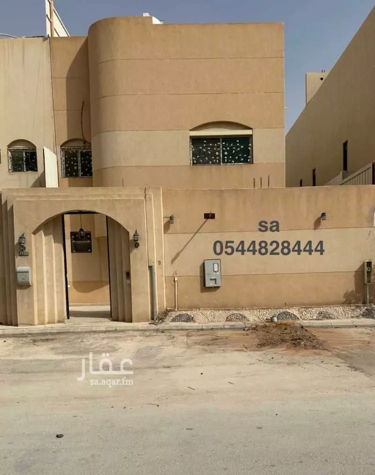 فيلا للإيجار في شارع كعب بن زيد الأنصاري, حي الرائد, مدينة الرياض, منطقة الرياض صورة 2