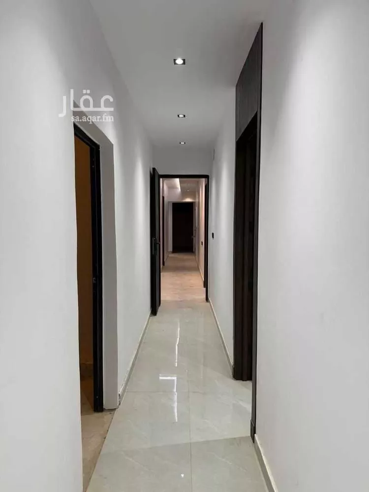 شقة للإيجار في شارع أبي أيوب اليمامي ، حي الشرق ، الرياض ، منطقة الرياض 1 صورة