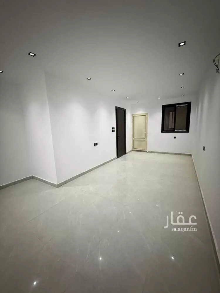 شقة للإيجار في شارع أبي أيوب اليمامي ، حي الشرق ، الرياض ، منطقة الرياض صورة 3