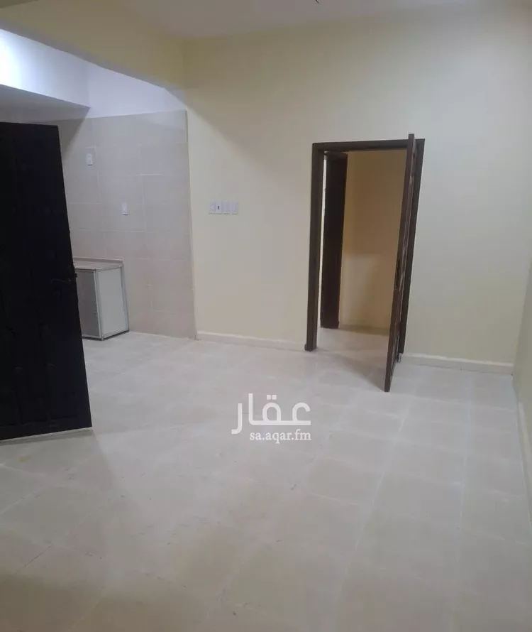 شقة للإيجار في شارع طريق الظهران ال??بيل السريع, حي الخضرية, مدينة الدمام, المنطقة الشرقية صورة 3