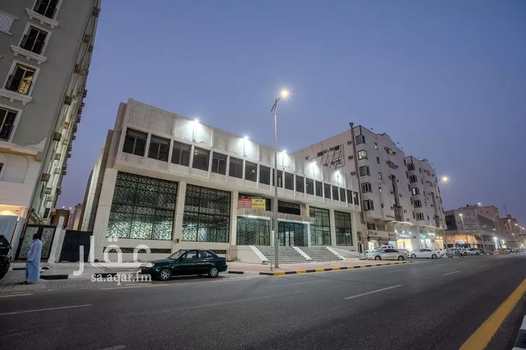 محل للإيجار في شارع طريق الملك فيصل, حي المزروعية, مدينة الدمام, المنطقة الشرقية صورة 2