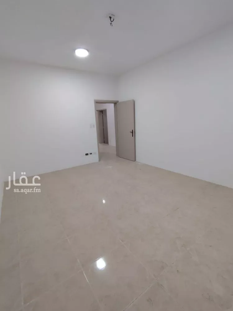 شقة للإيجار في شارع طريق الملك سعود, حي المزروعية, مدينة الدمام, المنطقة الشرقية صورة 3