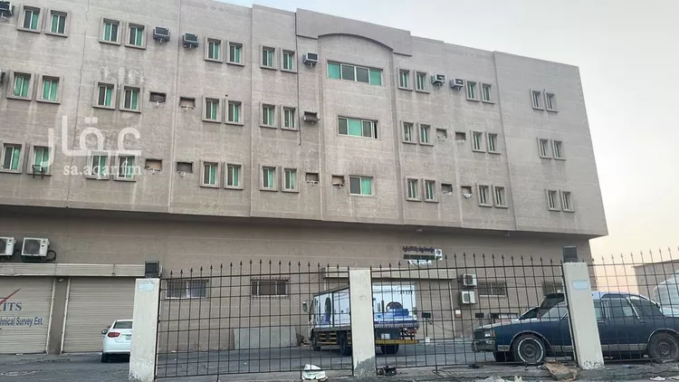 شقة للإيجار في شارع طريق الظهران ال??بيل السريع, حي الخضرية, مدينة الدمام, المنطقة الشرقية صورة 4