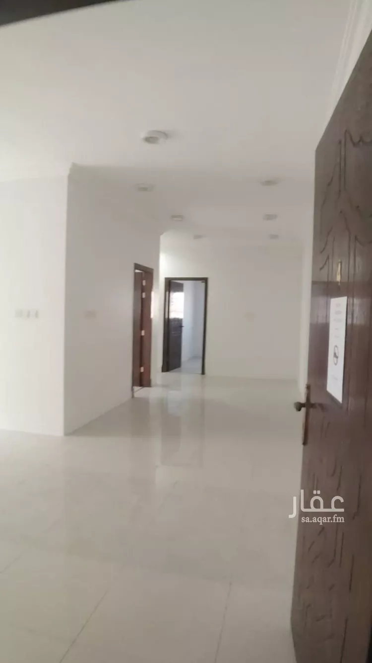 مكتب تجاري للإيجار في شارع طريق الملك خالد, حي غرناطة, مدينة الدمام, المنطقة الشرقية