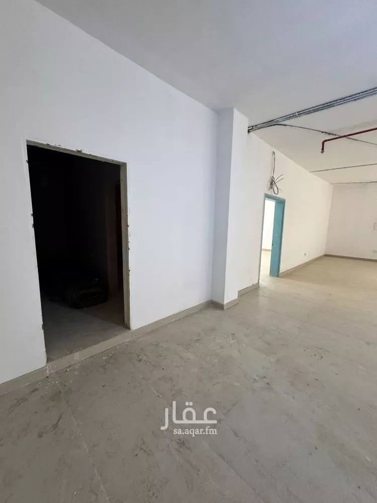 Commercial Office for Rent in Jeddah Al Faisaliah 6