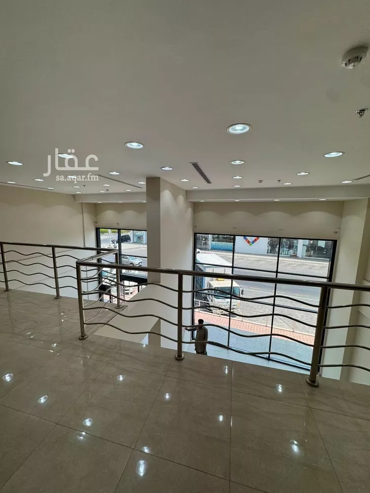 محل للإيجار في شارع سيف العزه, حي الشرفية, مدينة جدة, منطقة مكة المكرمة صورة 5