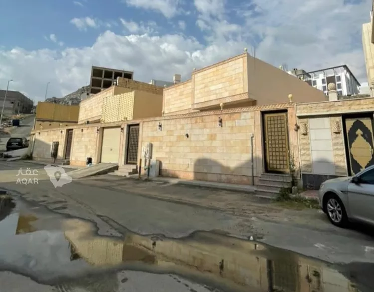 Villa for Sale in Taif Al Wesam