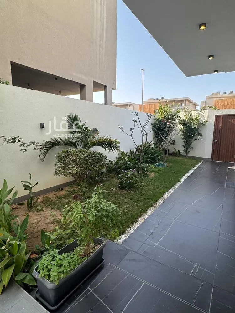 فيلا للبيع في شارع عباد ابن زياد, حي أبحر الشمالية, مدينة جدة, منطقة مكة المكرمة 13