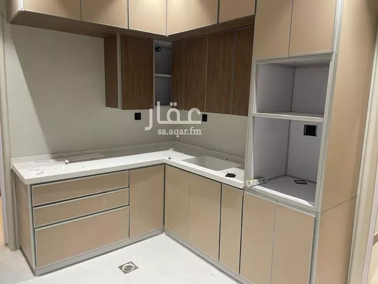 Apartment for Rent in Jeddah Al Faisaliah 14