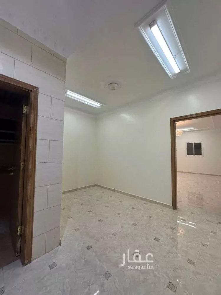 شقة للإيجار في شارع حمود الشغدلي, حي الملك فيصل, مدينة الرياض, منطقة الرياض صورة 2