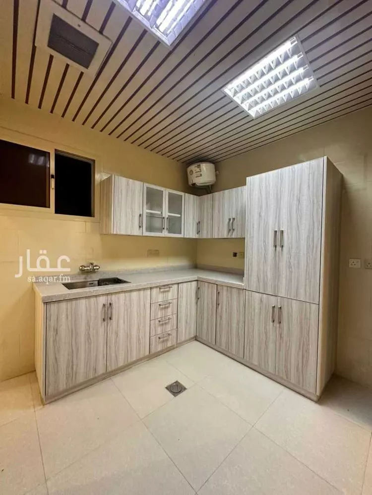 شقة للإيجار في شارع آل داود, حي الحمراء, مدينة الرياض, منطقة الرياض صورة 3