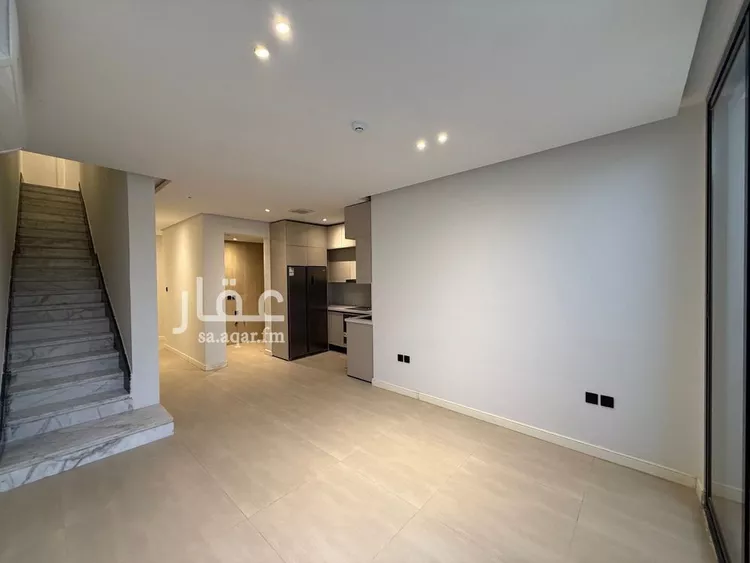 فيلا للإيجار في شارع احمد بن سعيد ابن الهندي, حي العارض, مدينة الرياض, منطقة الرياض صورة 2