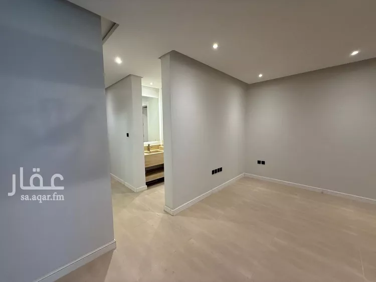 فيلا للإيجار في شارع احمد بن سعيد ابن الهندي, حي العارض, مدينة الرياض, منطقة الرياض صورة 4