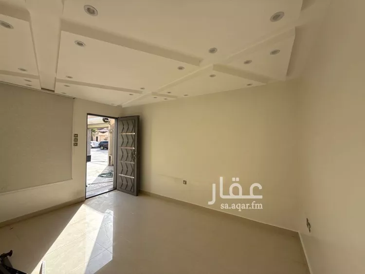 فيلا للإيجار في شارع الورد, حي الملك سلمان, مدينة الرياض, منطقة الرياض صورة 2