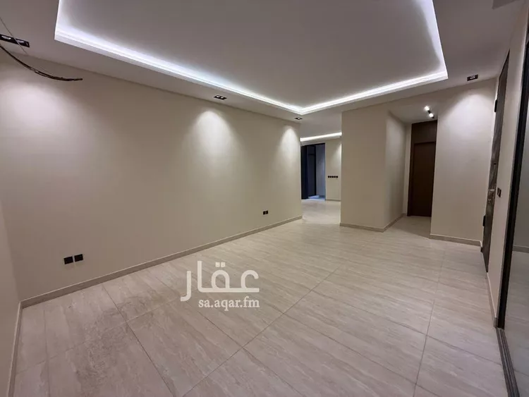 فيلا للبيع في شارع يزيد بن الاصم, حي العارض, مدينة الرياض, منطقة الرياض صورة 4