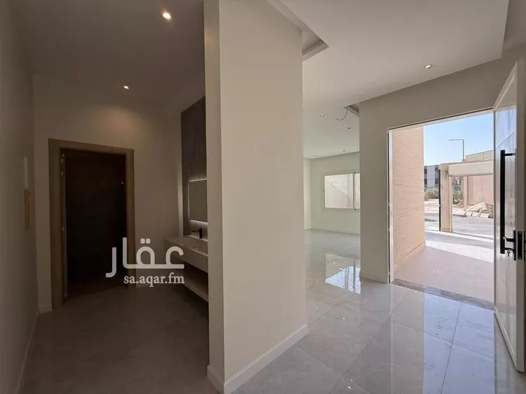 فيلا للإيجار في شارع عباد بن الزبير, حي النرجس, مدينة الرياض, منطقة الرياض صورة 4